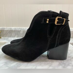 Lucca Lane Paydena size 8.5 Elegant Black Ankle Boots with Buckle Detail leather